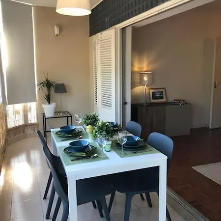 And Park Welcome To Surfcity Carcavelos Apartment Parede