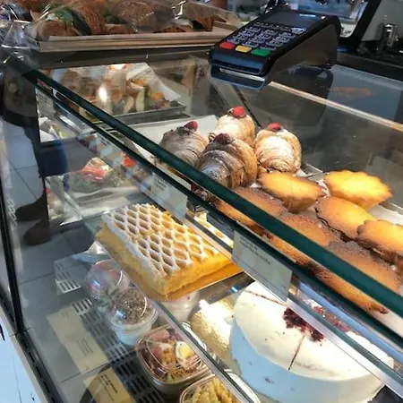 And Park Welcome To Surfcity Carcavelos Apartment Parede